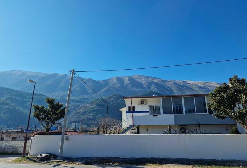 פנסיון Guest House Krishen