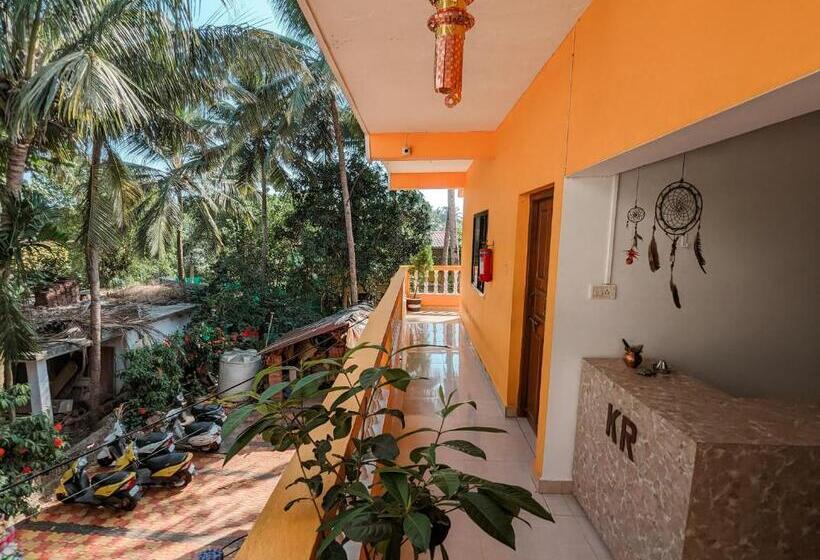 פנסיון Hare Krishna