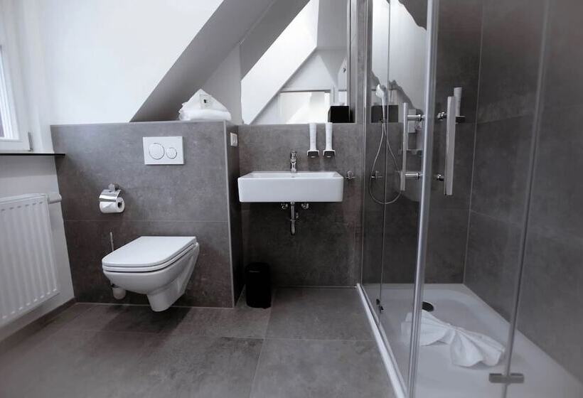 Reos Hotel Wangen