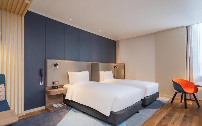 Отель Holiday Inn Express Taiyuan High Tech Zone, An Ihg