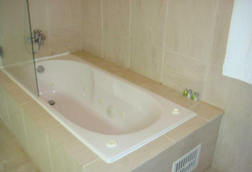 Otel Quarto Duplo   Monte Dos Arneiros