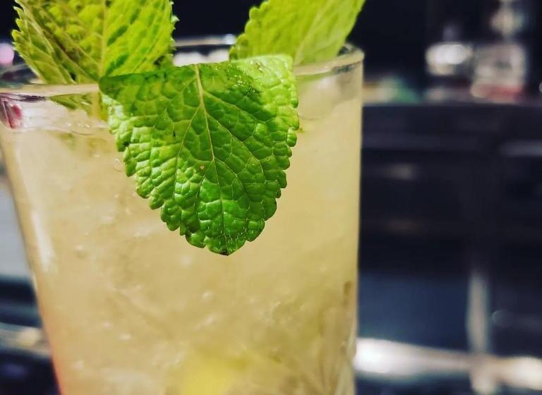 בית מלון כפרי Sea Art