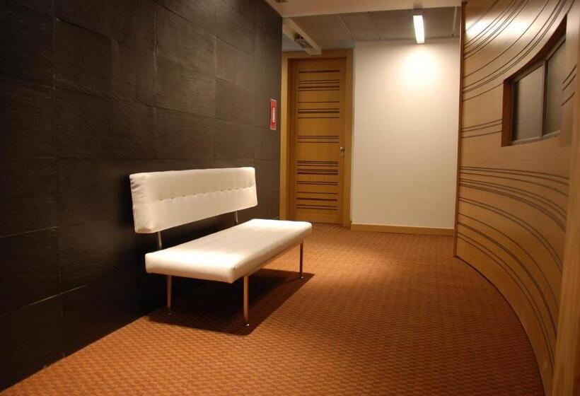 בית מלון כפרי Sea Art