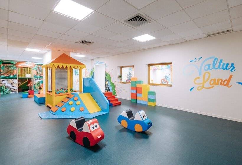 فندق Valtur Cervinia Cristallo Ski Resort