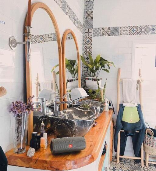 پانسیون El Moja Surfhouse