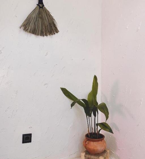 پانسیون El Moja Surfhouse