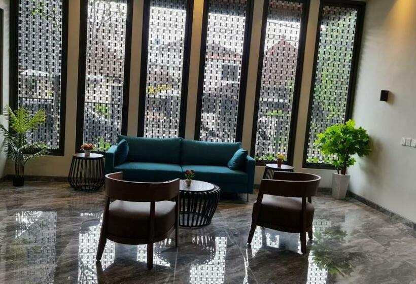 بنسيون Esma Family Guest House