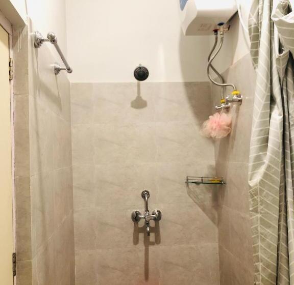 פנסיון Sherpas Enclave