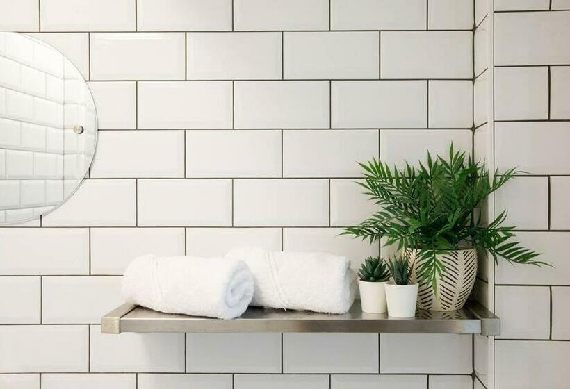 فندق صغير Deluxe King Room Gastro Pub In West Wittering