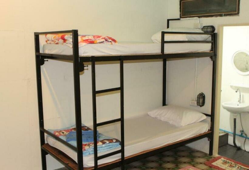 Arroz Hostel At Chaba Lanta