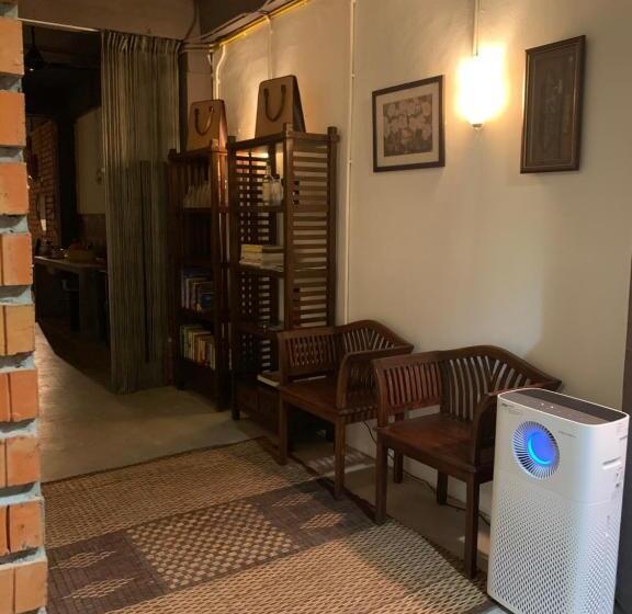 Bed and Breakfast Batu Bata Guesthouse