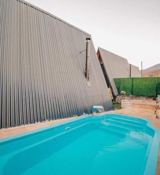 ベッドアンドブレックファースト Karmatte Bungalow