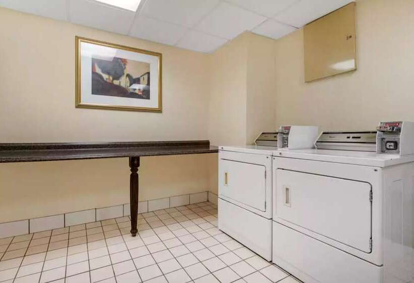 Charming Ensuite Rooms In New Cumberland