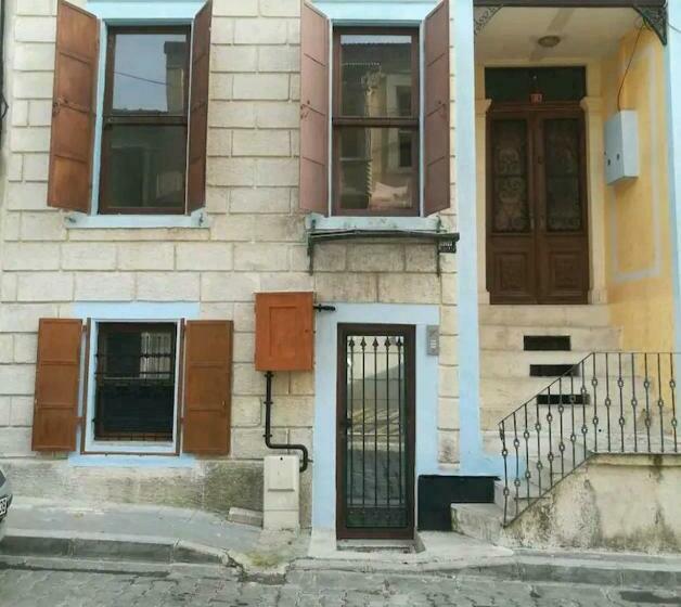 Hemdemkonakdenemekapalı