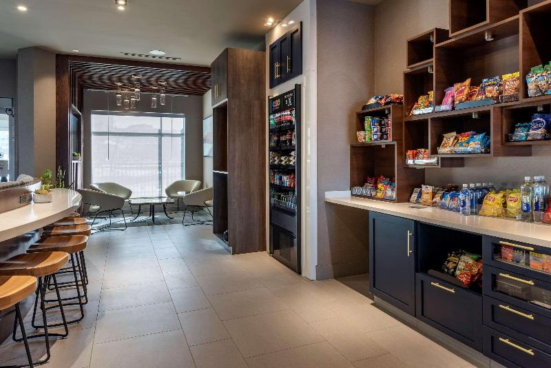 Cambria Hotel Minneapolis Downtown