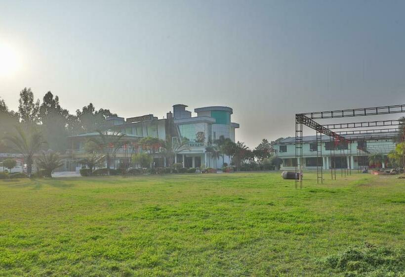 酒店 Drona Palace By Sr Leisure Inn