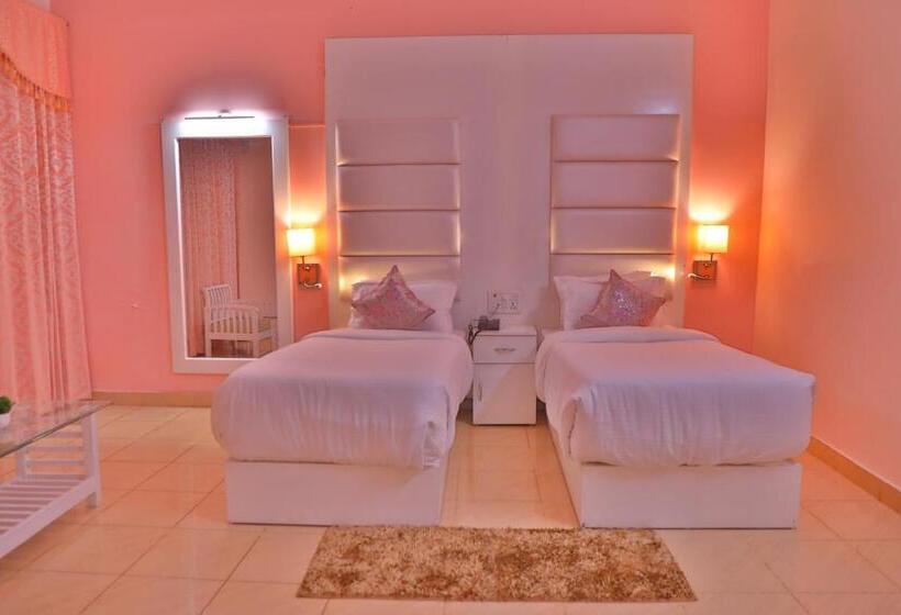 酒店 Drona Palace By Sr Leisure Inn