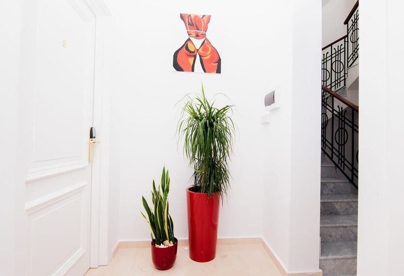 هتل Giorgio Boutique