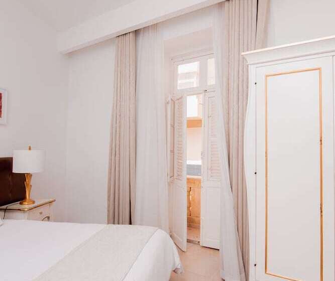 هتل Giorgio Boutique