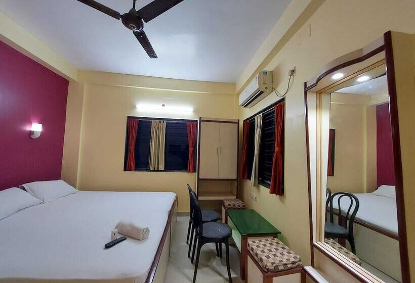 هتل Mira International