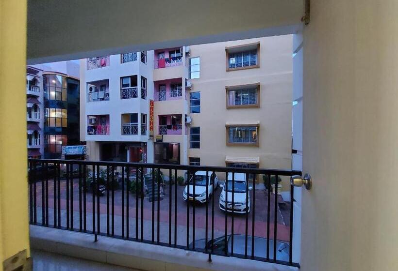 هتل Mira International