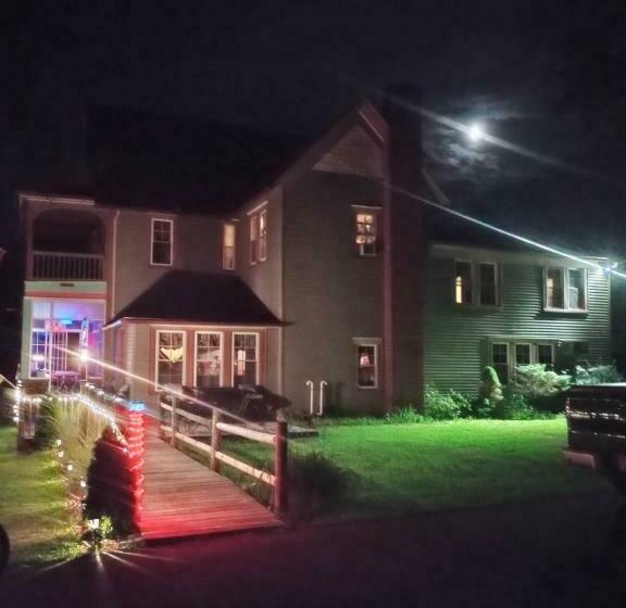 호텔 Moonshadow Inn