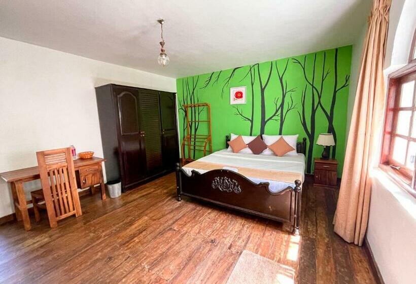 Отель Notre Dame D Arcadia