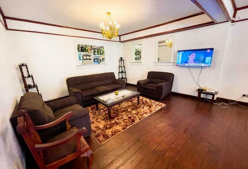 Отель Notre Dame D Arcadia