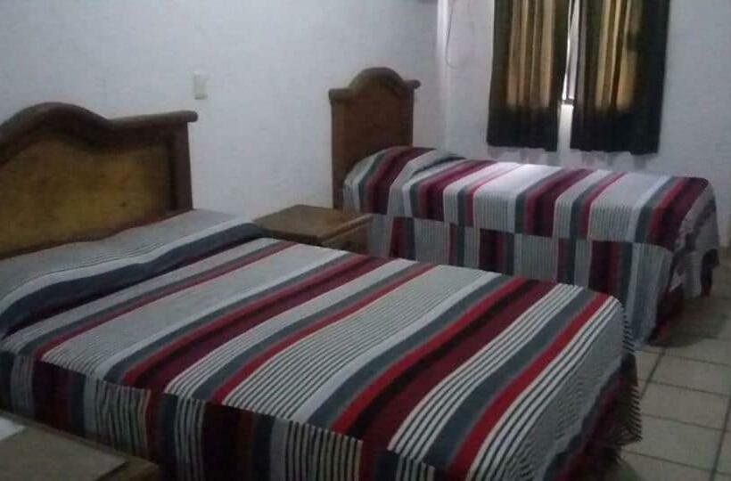 فندق Raíz De Sierra