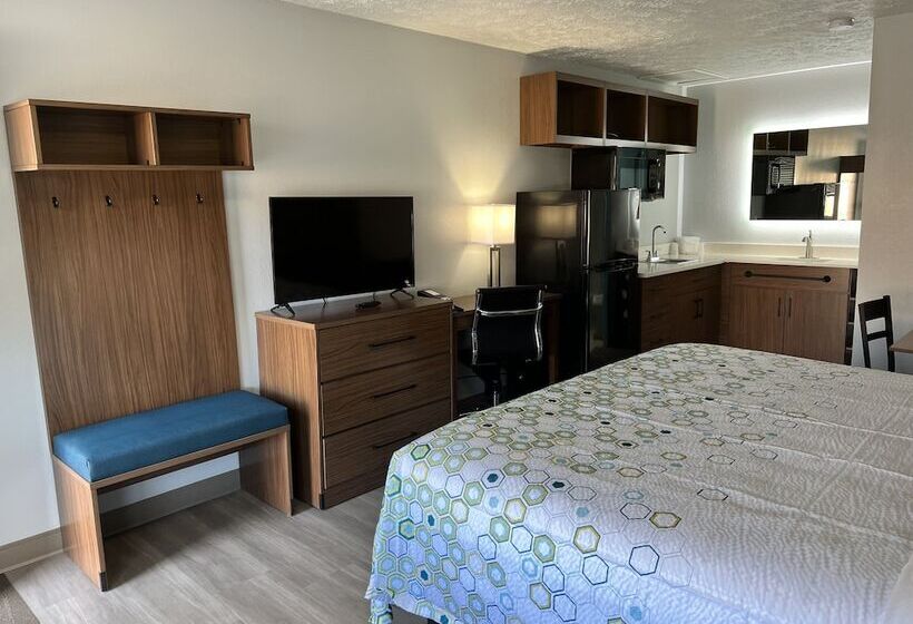 ホテル Hometowne Studios By Red Roof Georgetown, Ky