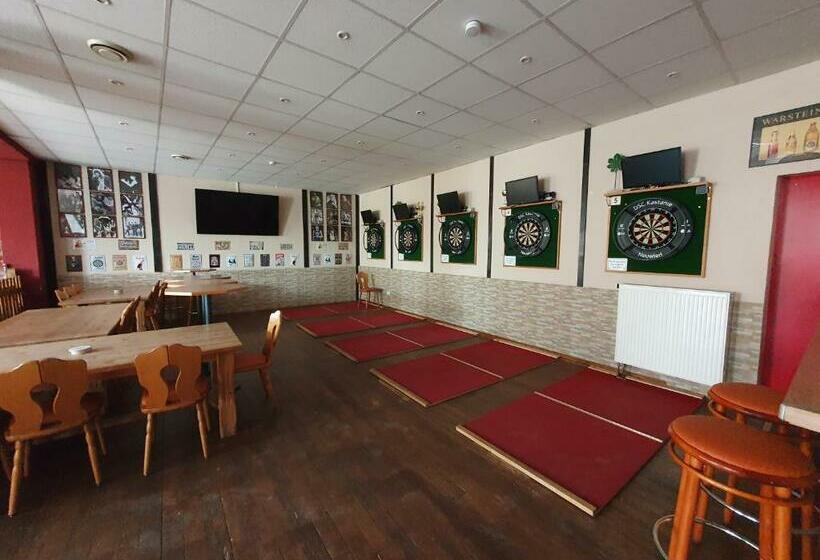 בית מלון כפרי Restaurant & Gasthaus  44 Forty Four