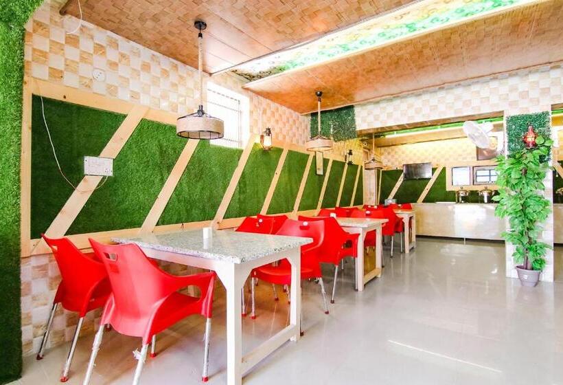 호텔 Royal Green Buds