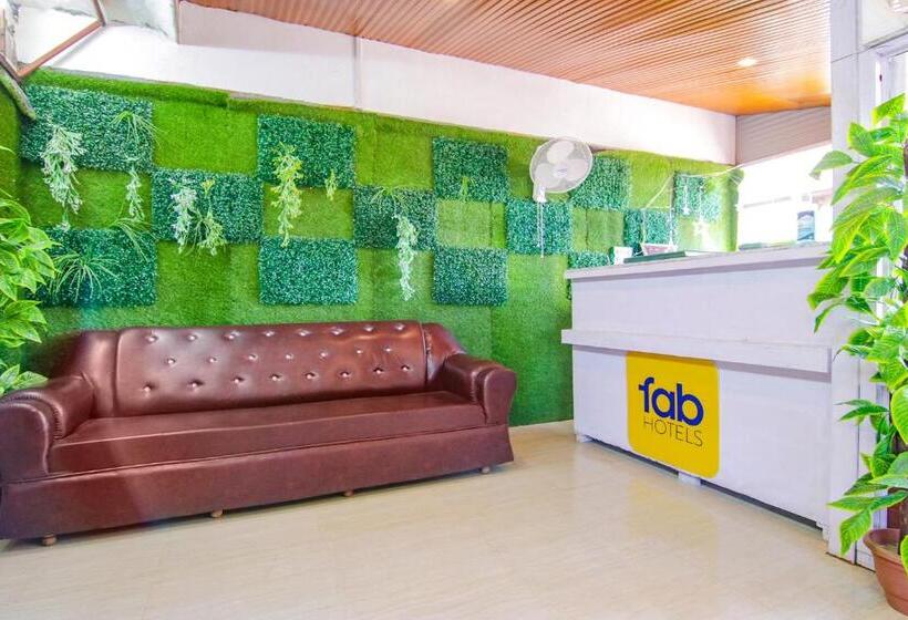 호텔 Royal Green Buds