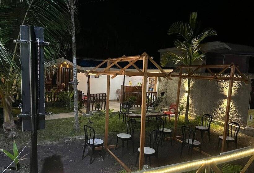 호텔 The Aroma Resort