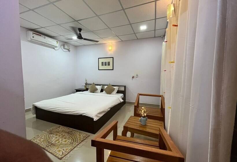 호텔 The Aroma Resort