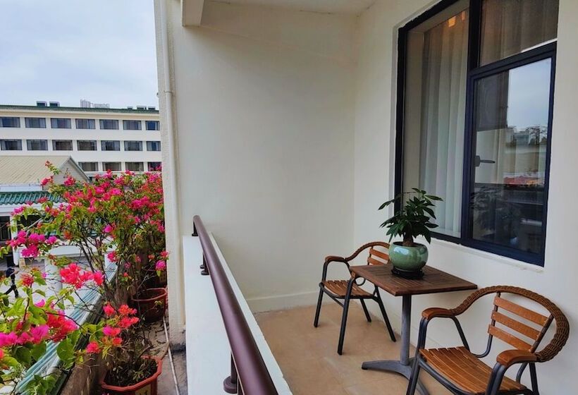 בית מלון כפרי White Swan Guest House