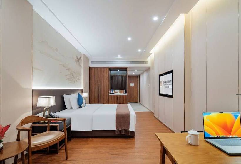 בית מלון כפרי White Swan Guest House