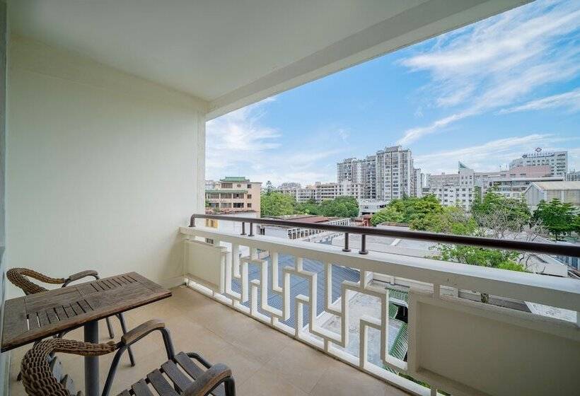 בית מלון כפרי White Swan Guest House