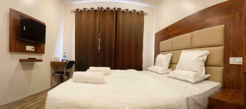 בית מלון כפרי World Residences