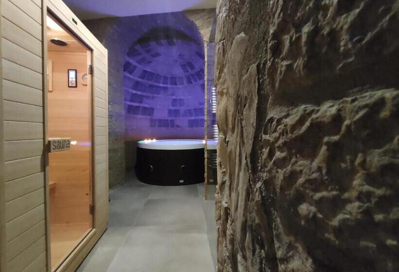 פנסיון Casa Patou