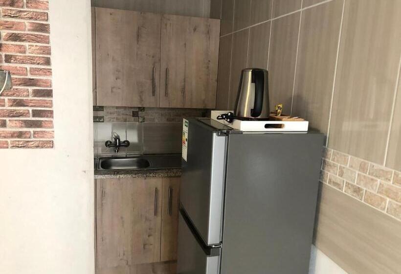 ペンション Ericgret Guesthouse