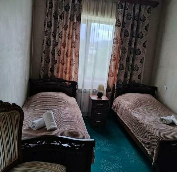 بنسيون Garni Guesthouse