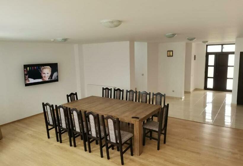 ペンション Vila Aladin