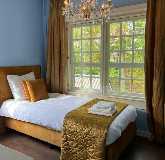 민박 Cuatre Brass Stay