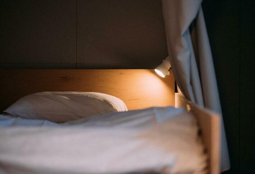 فندق Center   Vacation Stay 54213v