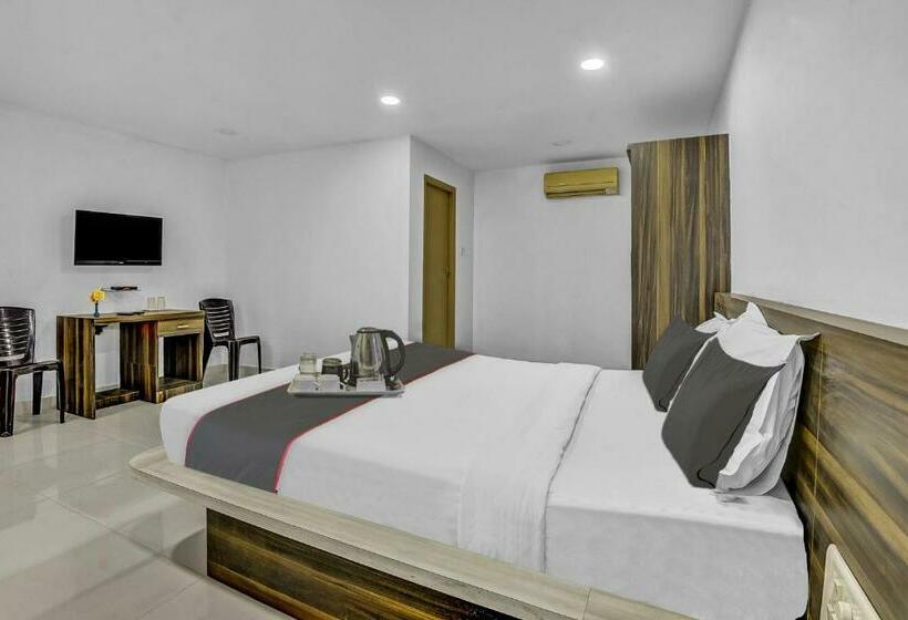 Отель Collection O Sai Town House