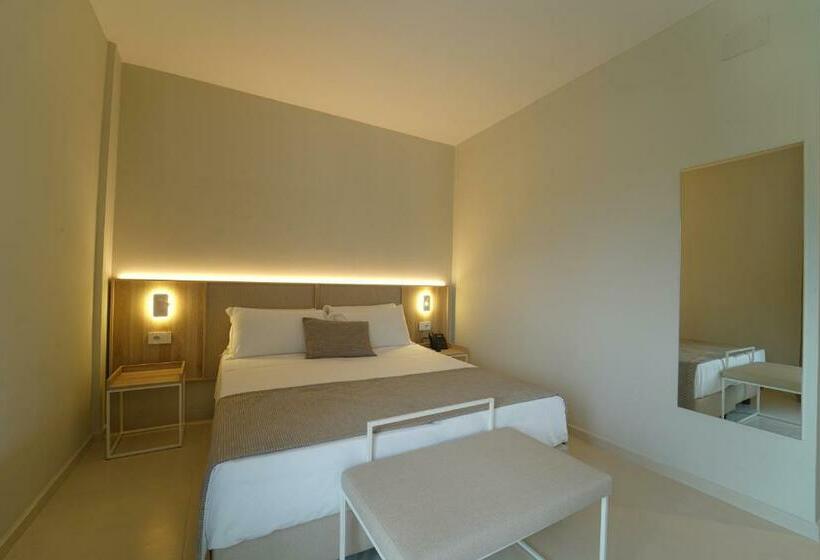 호텔 Eleamare Resort