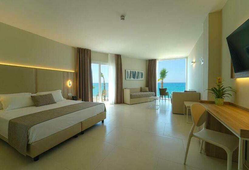 호텔 Eleamare Resort