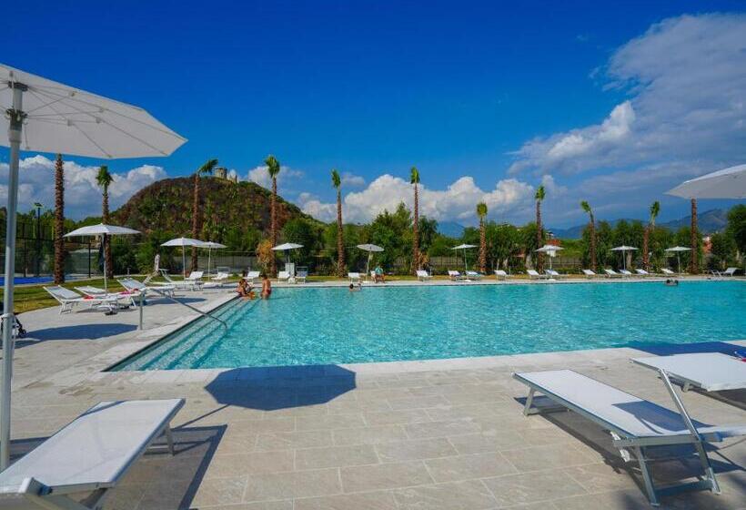 호텔 Eleamare Resort