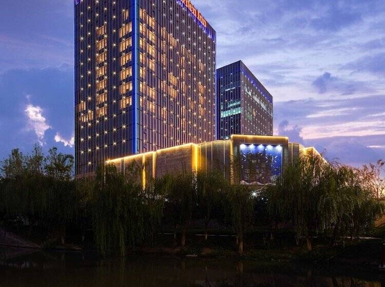 فندق Hilton Garden Inn Hangzhou Xixi Zijingang